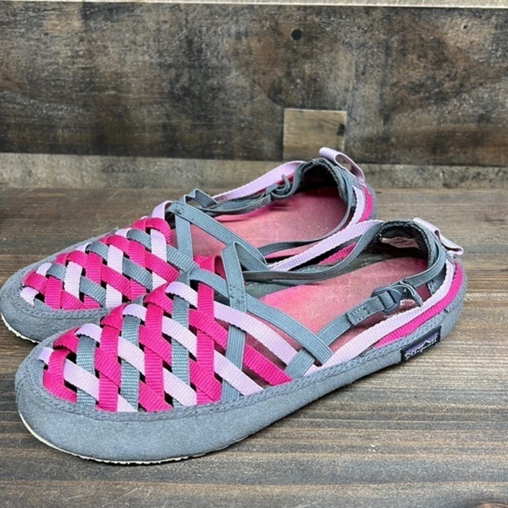 Patagonia‎ Advocate Performance Lattice Woven Pink/Gray Women's Shoes Size 6